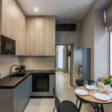 Royal Jacuzzi On Krehivska 10 St