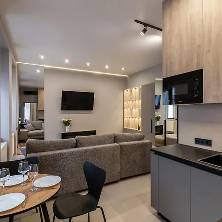 Apartamento Royal Jacuzzi On Krehivska 10 St