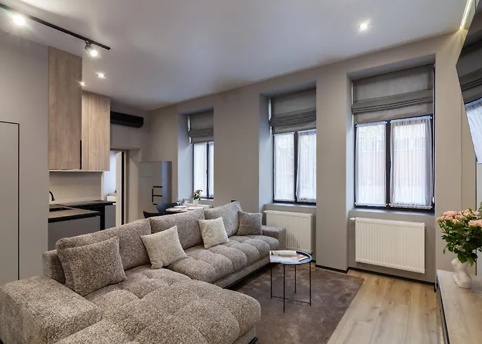 Apartamento Royal Jacuzzi On Krehivska 10 St *