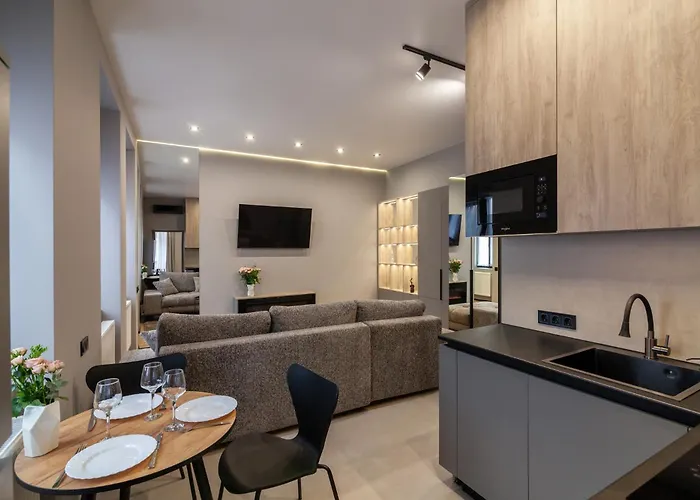 Apartamento Royal Jacuzzi On Krehivska 10 St